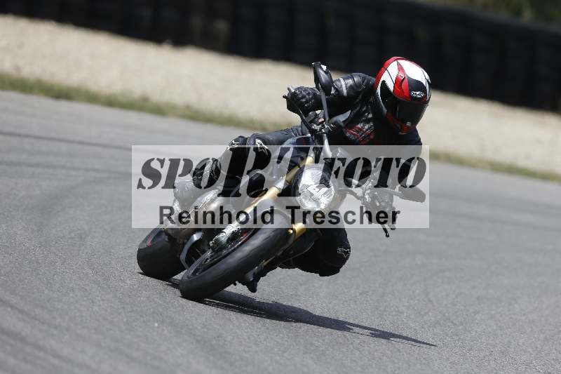 /21 17.06.2026  Ducati Schweiz Track Warmup ADR/Gruppe blau/4